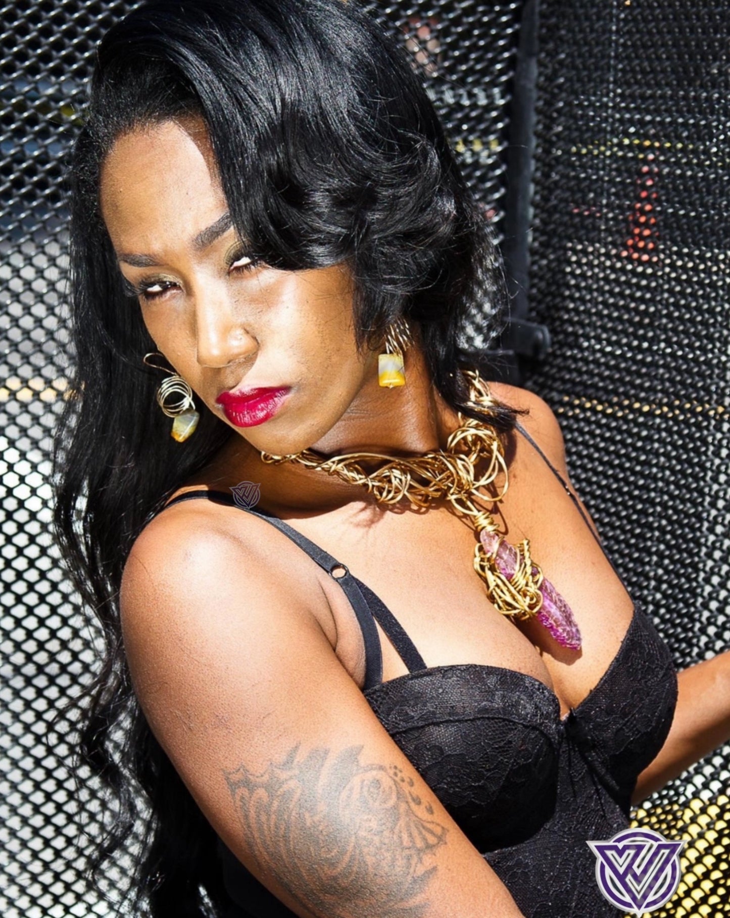 WIRED WRAPPED NECKLACE