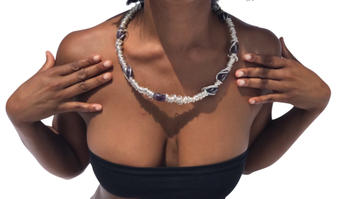 WIRED WRAPPED NECKLACE